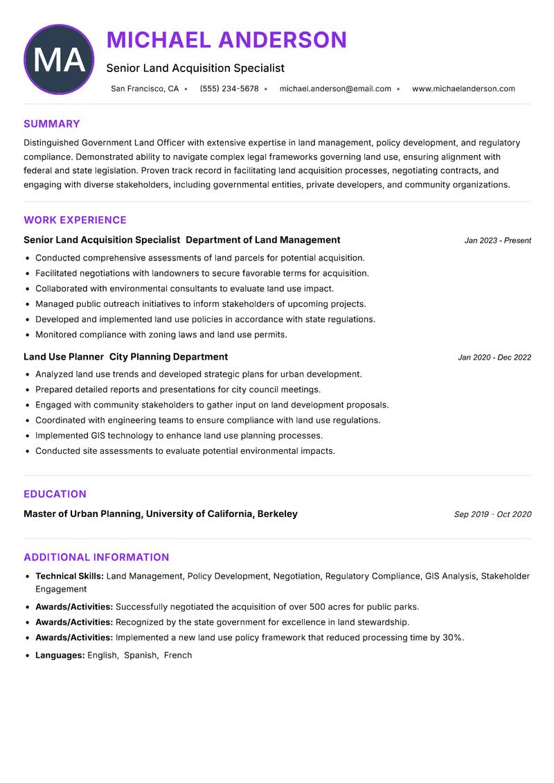 Government Land Officer resume example