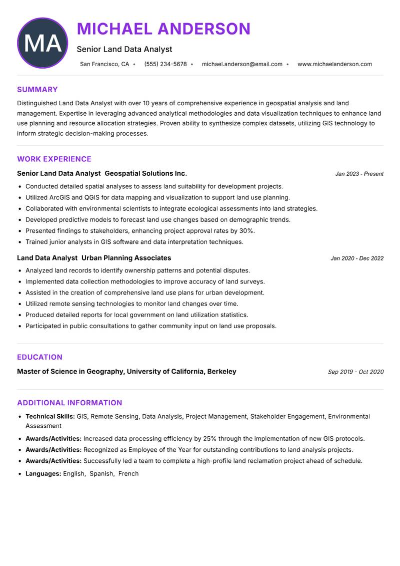 Land Data Analyst resume example